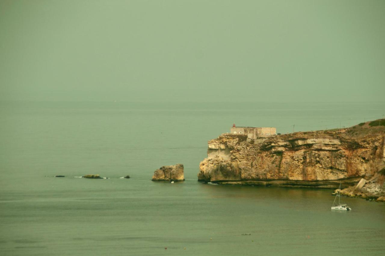 Cs Casas Turisticas Nazare Bagian luar foto